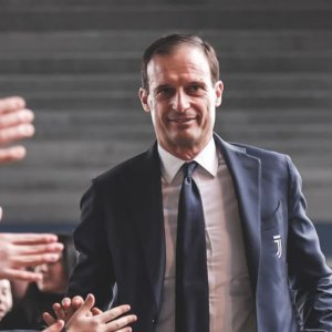 Juve-Chelsea: Allegri menantang Tuchel tanpa Dybala dan Morata