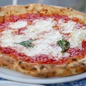 Pizza: untuk True Neapolitan Pizza Association, Pignasecca adalah no. 1