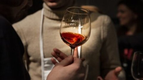 Wine: the Chianti Consortium presents itself in Russia live streaming with seven labels