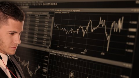 Borsa 8 luglio, mercati incerti: pesa la mancata maggioranza in Francia dopo le elezioni. Asia in calo