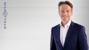 Uwe Hochgeschurtz, CEO di Opel