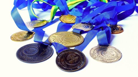 Medalhas olímpicas: quanto ganham os vencedores da Azzurra