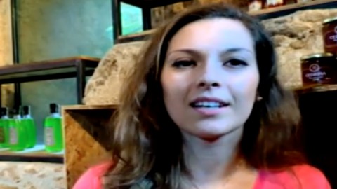 Da Miss Italia all’agricoltura: Angela Mandato ha scelto i cedri di Calabria