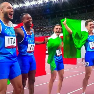 Olimpiyatlar: bayrak yarışında tarihi altın ve madalya rekoru