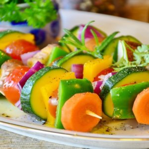 Está calor, a saúde sofre: as sete regras do nutricionista para seguir à mesa