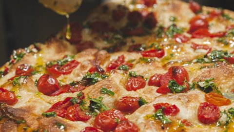 E’ di Pizzarium la migliore pizza al taglio d’Italia, la seconda è della Masardona