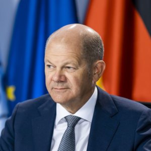 Gas, Germania corre ai ripari: Scholz annuncia piano da 200 miliardi per finanziare un tetto al prezzo del gas