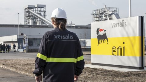 Versalis (Eni) acquiert 100% de Finproject