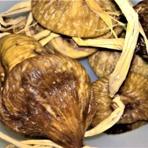 Fichi Secchi, farsene scorta per ricordare l’estate, per la salute e per buon auspicio