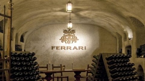 Champagne & Sparkling Wine World : l'Italie bat la France et Ferrari bat Maison Roederer