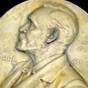 Nobel per la Pace ai giornalisti Muratov e Ressa: inchieste e libertà