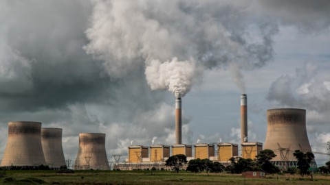 A energia ainda está crescendo, o carvão está voando, os mercados de ações estão sofrendo