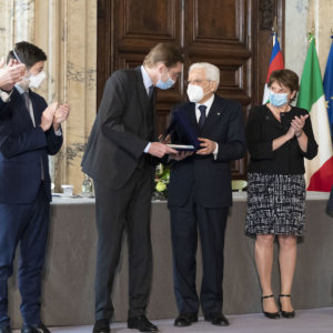 Tumori e ricerca, Banco Bpm riceve premio dal Presidente Mattarella