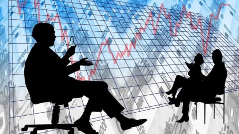 Borsa: l’incertezza sui tassi pesa sui mercati, dopo la Bce occhi sulla Fed
