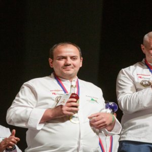 Panettone parle napolitain : un pâtissier de San Paolo Belsito remporte la coupe du monde