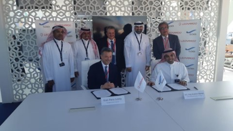 Leonardo e Saudia Aerospace  (SAEI): accordo per manutenzione a elicotteri AW139 in Arabia Saudita