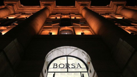 BORSE CHIUSURA 15 DICEMBRE – Piazza Affari perde il 3,45% dopo le mosse della Bce: è la peggiore in Europa