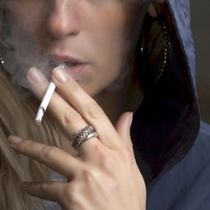 Sigarette di contrabbando: in Italia meno della metà della media europea