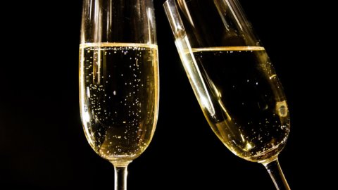 Sparkle 2022 : Guide des meilleurs vins effervescents italiens (à conserver pour les toasts de Noël)