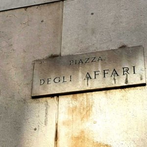 Borsa Italiana cambia sede dopo 90 anni? Euronext potrebbe imporre il trasloco da Piazza Affari