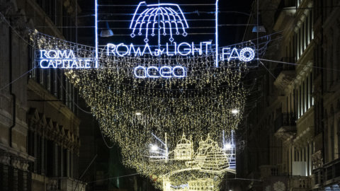 Natale a Roma all’insegna della sostenibilità: luci di Acea