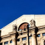 Borsa oggi 17 luglio: listini ben intonati dopo l’incertezza su Powell. A Milano corre Prysmian, focus sulle banche – DIRETTA