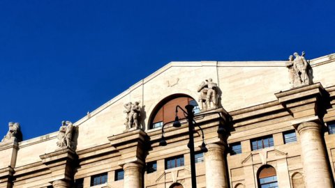 STOCK EXCHANGES LATEST NEWS: Piazza Affari in rally does better than the rest of Europe thanks to Tim and Poste