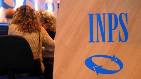 Inps, accesso in sede solo con green pass o da remoto