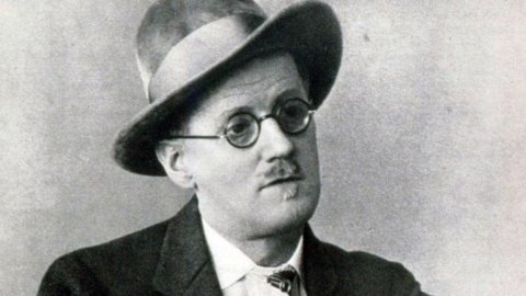 TERJADI HARI INI – Joyce's Ulysses berusia 100 tahun