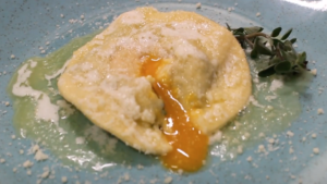 Uovo in raviolo