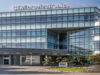STMicroelectronics sotto attacco legale: previsioni sbagliate e crollo in Borsa scatenano la class action