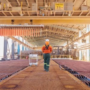 Glencore, la corsa delle materie prime spinge il bilancio verso nuovi record: l’utile 2021 sfiora i 5 miliardi