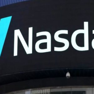 Pasar saham siap bangkit pada 29 April setelah penutupan perdagangan di Asia dan lonjakan Nasdaq