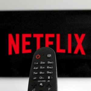 BORSE OGGI 19 APRILE: Netflix sulle montagne russe, Murdoch nella polvere