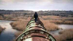 Photo by Rodion Kutsaev on Unsplash Pipeline in Ucraina