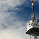 Borsa oggi 1° luglio: l’Europa attende il debutto di Warsh. A Milano corrono Difesa e Stellantis ma scivola Rai Way dopo nozze saltate con Ei Towers – DIRETTA