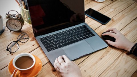Smart working, ancora nessuna proroga per fragili e con figli under 14: cosa cambia dal primo settembre