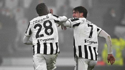 Juve in zona Champions con i gol di Vlahovic e Zakaria e il Napoli raggiunge il Milan al secondo posto