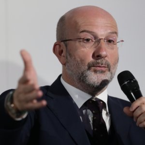 Eurizon: Inflația din SUA și UE la 3% până în 2023, semnele sunt acolo. Conturi: idei de investiții în obligațiuni și acțiuni