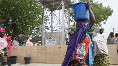 Accesso all’acqua, Eni e Fao consegnano 11 impianti idrici nel Nord-Est della Nigeria