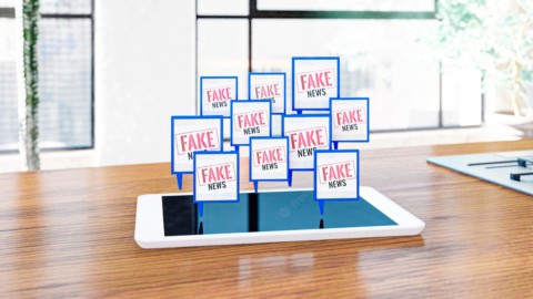 Tim contro le fake news: al via il corso per contrastare la disinformazione online dedicato alle scuole