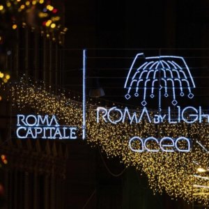 Acea menghadiahkan lima jepretan terbaik lampu Natal di Roma