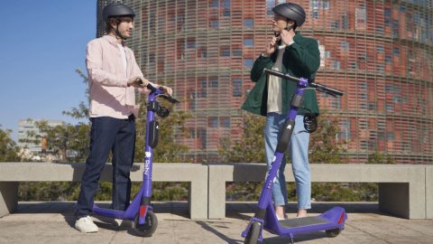 Reby Scooter und Elektroroller: Telepass erweitert das Sharing-Mobilitätsangebot