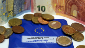 Patto di stabilità sospeso: soldi e documento Ue
