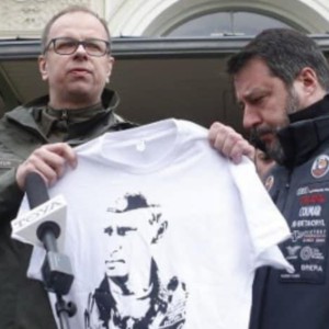 Salvini in Polonia in missione boomerang, un sindaco lo sbeffeggia: “Sei un amico di Putin”