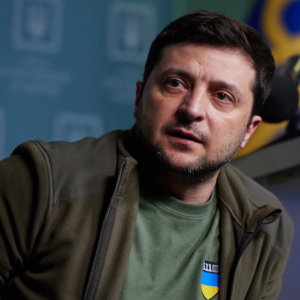 Ukraina, Zelensky membuka dialog: "Kemungkinan kompromi dengan Rusia di Krimea, Donbass, dan NATO"