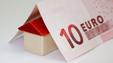 Penipuan superbonus dan bonus konstruksi: bernilai 15 miliar euro. Hentikan pengeluaran otomatis