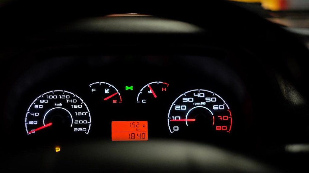 Cruscotto dell'auto