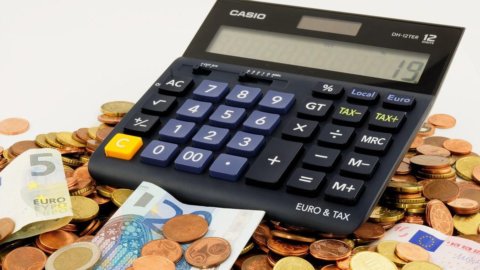 Dividendi 19 aprile 2022: super rendimenti di inizio stagione. Da Stellantis a Unicredit, ecco le cedole