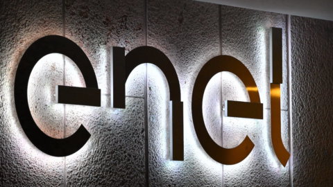 Enel colloca un Sustainability-linked bond da 1,5 miliardi in due tranche. Boom di richieste, rende il 4,7%
